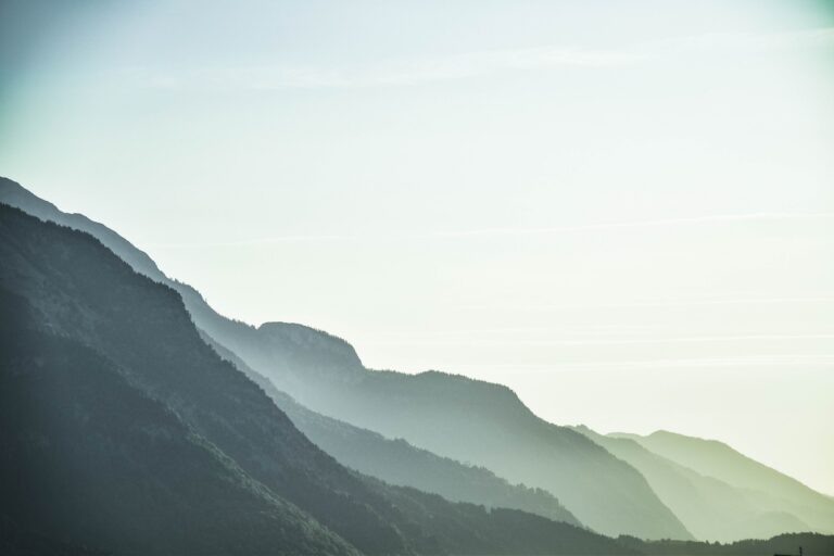 fogs on green mountain 1054222.jpg